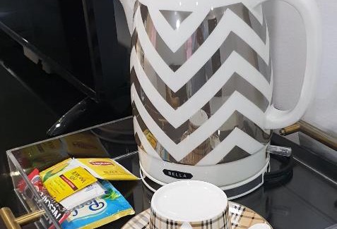 Lekki Phase 1 Hotel | EXECUTIVE HOME
