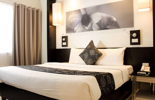 Ermita Night District Hotel | Executive Hotel