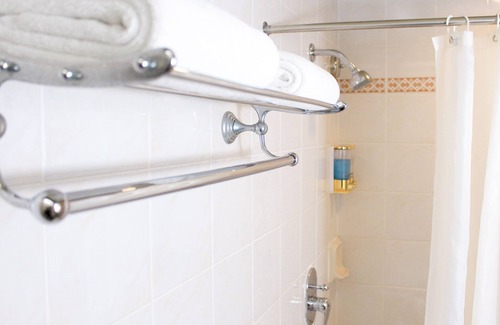 Ermita Night District Hotel | Executive Hotel