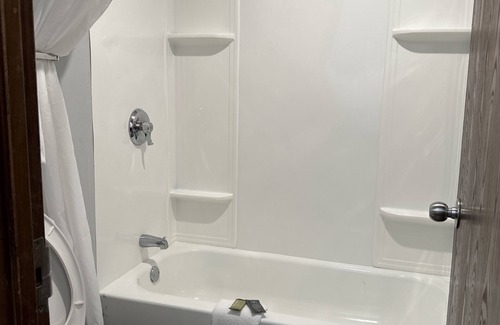 Columbia Hotel | Executive Inn
