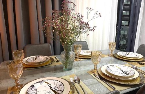 Pinagsama Apartment | Executive luxury 2BR Condo Unit in McKinley Hill BGC Taguig