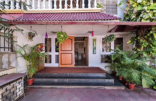 Goregaon East House | Executive Stay - Infinity IT Park Malad