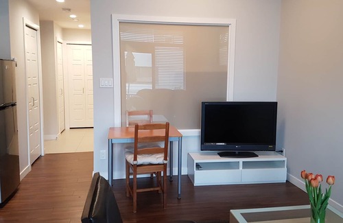 Lower Lonsdale Apartment | Executive Studio Lower Lonsdale