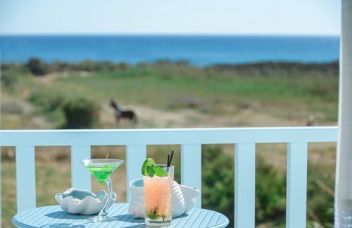 Plaka Apartment | Executive Suite Sea View