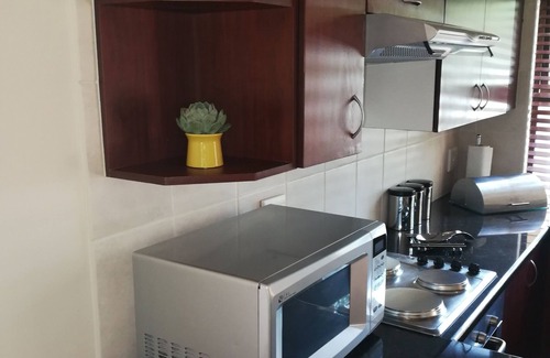 Centurion Apartment | ExecutiveTWELVE offer Luxury 1 or 2 bedroom apartment accommodation