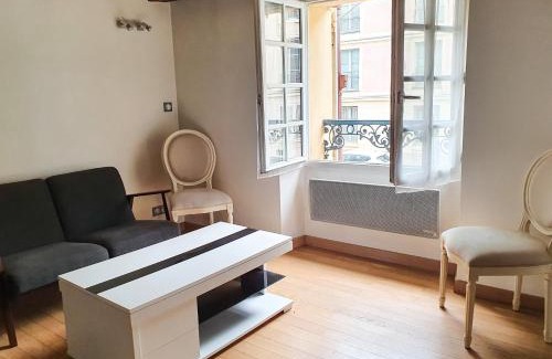 Saint-Louis Apartment | EXIGEHOME-Studio Cosy à 2 pas du Chateau de Versailles