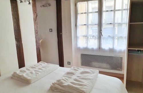 Saint-Louis Apartment | EXIGEHOME-Studio Cosy à 2 pas du Chateau de Versailles