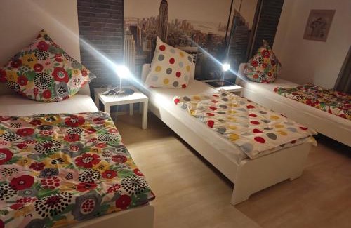 Geilenkirchen Apartment | Exklusives Apartment in Geilenkirchen für 6 Personen mit Dachterasse und Wintergarten