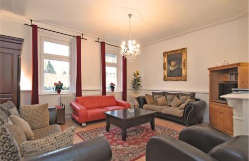 Treuen House | Exklusives Gruppenhaus mit Sauna bis zu 18 Personen