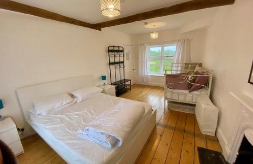 Exmouth Cabin | Exmouth Country Lodge and Cottage