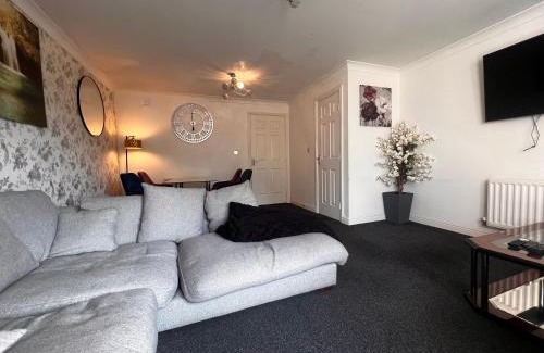 Maidstone Villa | Exotic Maidstone Home
