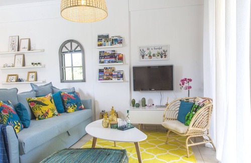 Aigialeia Apartment | Exotic Studio at Oliva Holiday Homes