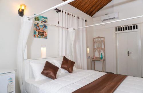 Hikkaduwa Resort | Exotica Bungalows