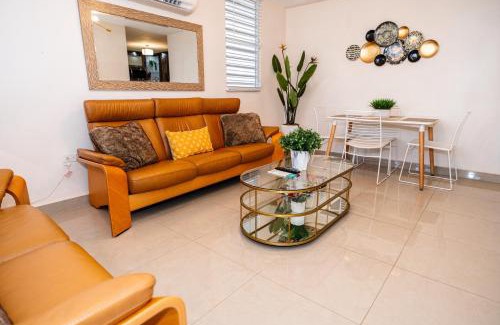 Bucana House | Expansive Paradise with Private Jacuzzi and Tropical Patio