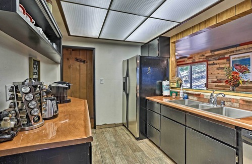 Cedar Glen Cabin | Expansive Retreat w/Deck, Game Room & Lake Views!