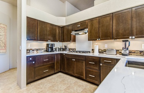 West Sedona House | Expansive Views +Patio+Outdoor Dining+Bubbly Hot Tub & Pool+FirePit!