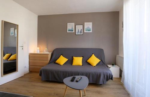 Saint Michel Apartment | expat renting - Le Sophia - Casino Barrière - Parking