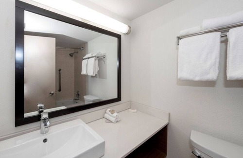 Carteret House | Experience All Of What Carteret Has To Offer! 2 Restful Units, Free Parking!