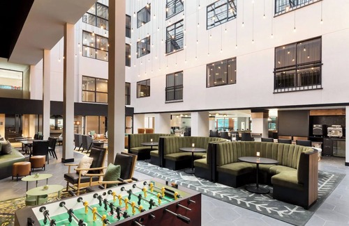 Brookline Hotel | Experience Brookline Charm in a Modern Renovated Room!