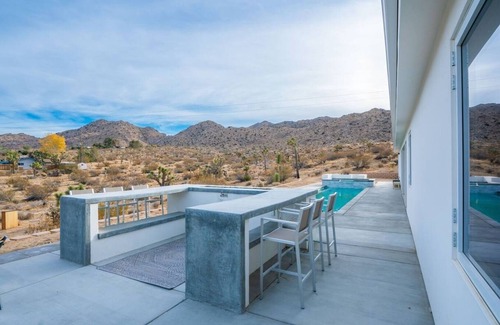 Joshua Tree Villa | Experience Desert Serenity: Gateway to Joshua Tree