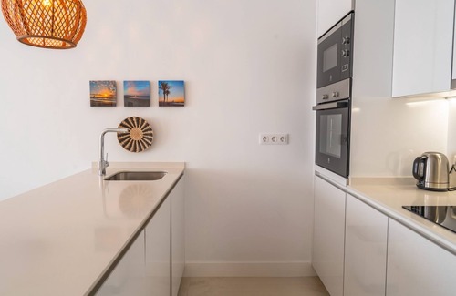 Puerto de la Duquesa Apartment | Experience Elevated Living at this Pure South Penthouse
