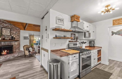 Crestline House | Experience lake life steps away! Crestline's 4-bedroom retreat near Lake Gregory
