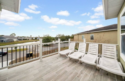 Bridgewater Crossing House | Experience Lakeside Bliss in a Family-Friendly Retreat - Luxurious Townhouse