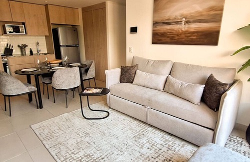 Guadalajara Apartment | Experience Luxury and Comfort at Yu Country Tower