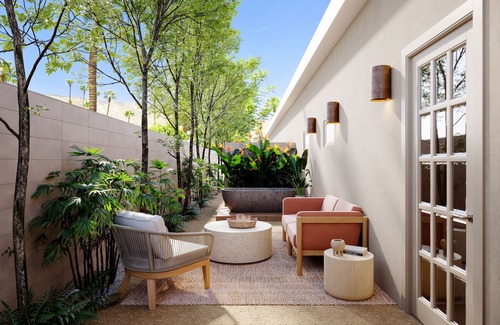 Uptown Design District Hotel | Experience Luxury with Outdoor Spa Suite