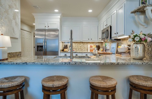 Tallahassee Condo | Experience Modern Elegance: Luxurious Tallahassee Condo with Premier Amenities