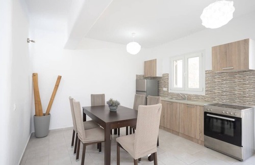 Plintri Apartment | Experience Mykonos Ruby Paradise with Shared Pool