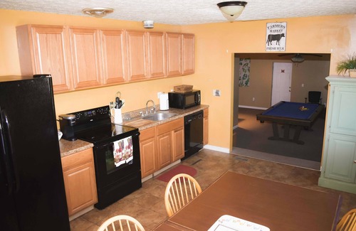 Oxford House | Experience Oxford - Spacious Home - Great Location