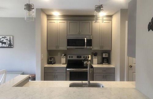 Stratton Mountain Condo | Experience Stratton Mountain Resort just steps away