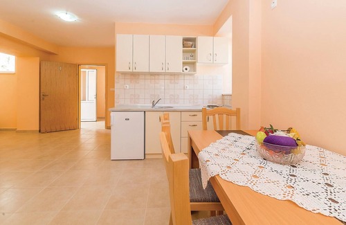 Banj Apartment | Experience the right feel-good atmosphere in these tastefully furnished apartments in the traditiona