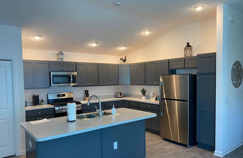 Charlotte Villa | Experience The Villages lifestyle in this beautiful patio villa!