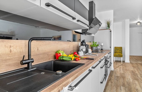 Daenschendorf Apartment | "Experience Tranquility and Adventure at Our Fehmarn Holiday Apartment!"