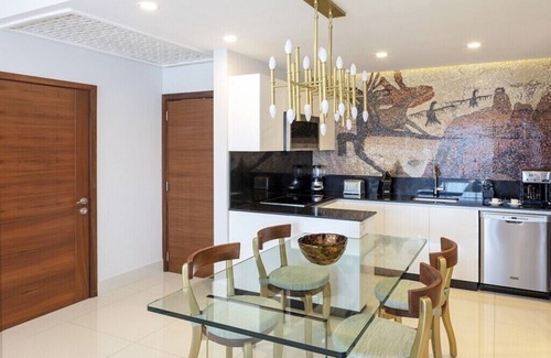 Centro Resort | Experience Ultimate Cabo Luxury in a 2 bedroom Oceanview