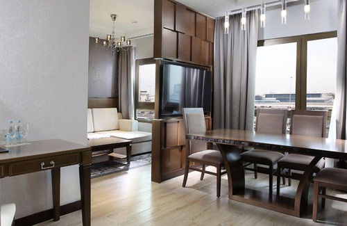 Umm Suqeim 3 Apartment | Experience Unmatched Hospitality at the Hear of Dubai - Your Home Away from Home