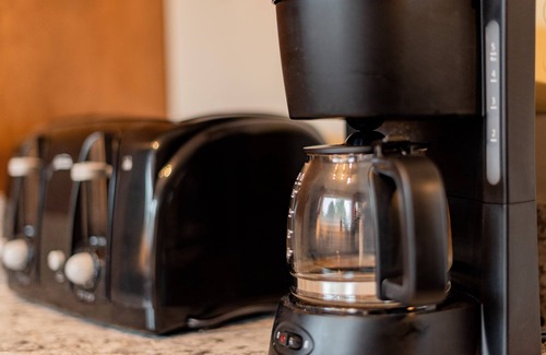 Marietta-Alderwood House | Explore Bellingham, minutes Airport WWU & Downtown