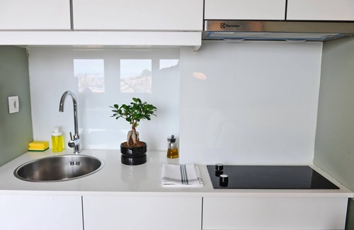 Santo Antonio Apartment | Expresso Martinis in Lisbon by Misha s Place 4c