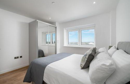 Woolwich Riverside Apartment | Exquisite 2bed Apt with Parking Near 02 Arena