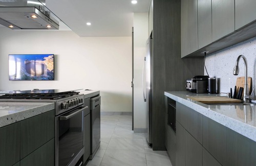 Libertad Apartment | Exquisite 3-Bedroom, 2-Bath Oasis with Ocean View in Cabo San Lucas