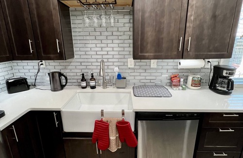 Sylvan Hills House | Exquisite 4BR/3BA Home by LSP Homes. 10 min DT/Airport