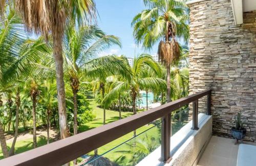 Granjas del Marques Apartment | Exquisite Acapulco Retreat in La Isla Residence