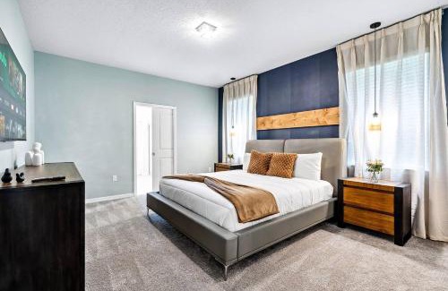 Four Corners House | Exquisite, Brand New 10br8ba For Up To 28 Guests