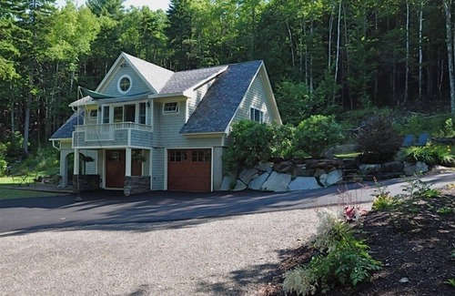 Northport Cottage | Exquisite Carriage House in Beautiful Coastal Maine