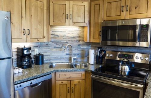Park City Condo | Exquisite Condo, Great for Families, Ski in/out by RedAwning - Save 20% on 7+ Nights!