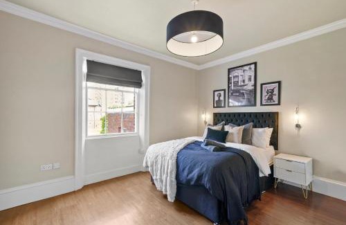 Wakefield Apartment | Exquisite Georgian Apartment with Reserved Parking
