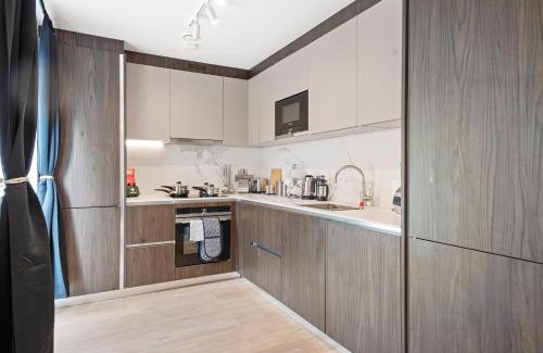 Clapham House | Exquisite London Abode - Large Terrace
