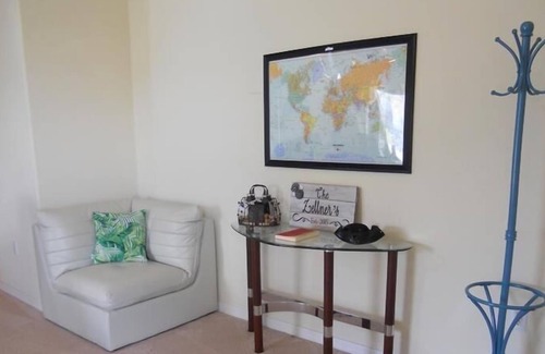Marbella House | Exquisite Luxury Villa in Marbella, Davenport 5BR / 3.5BA